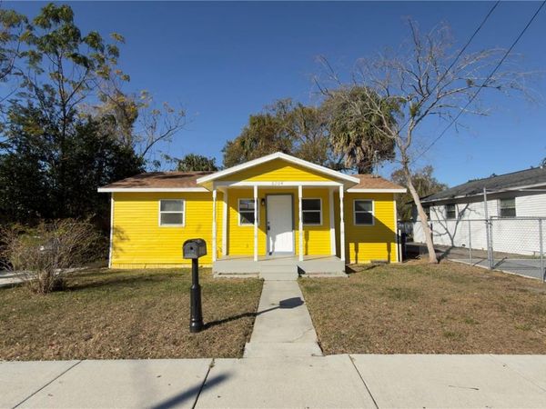 8204 N SEMMES STREET, TAMPA, FL 33604