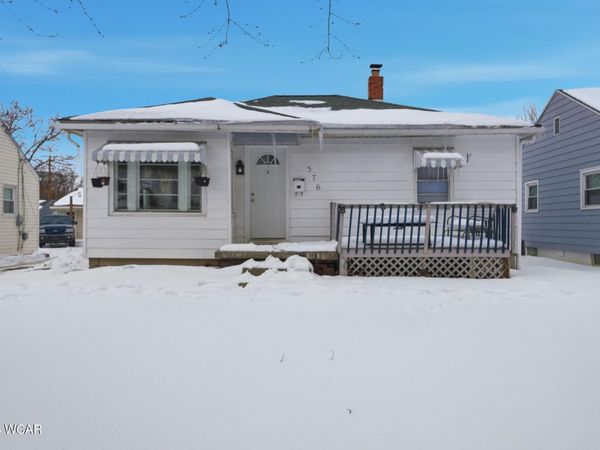 576 W Ashton Avenue, Lima, OH 45801