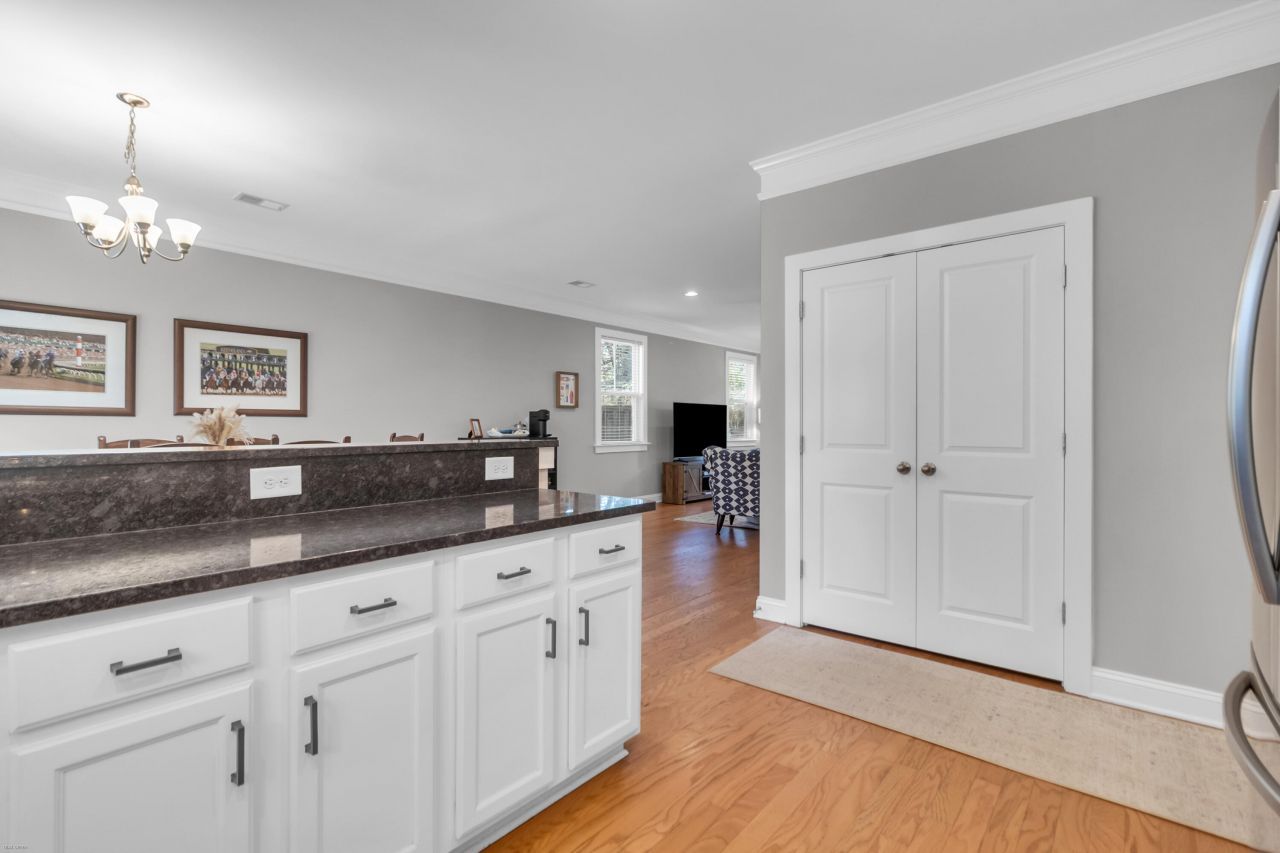 949 Dills Bluff Road Photo 17