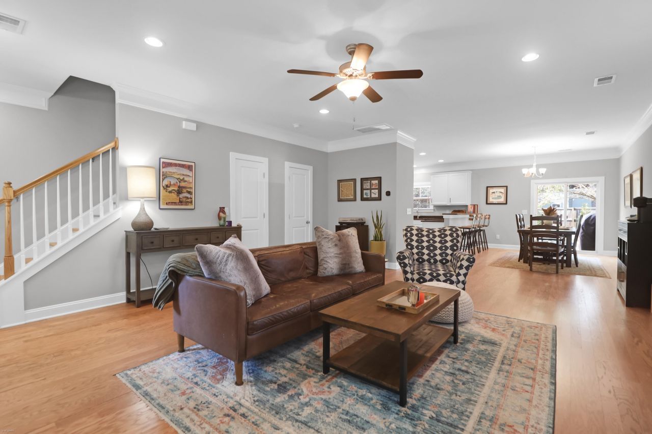 949 Dills Bluff Road Photo 2