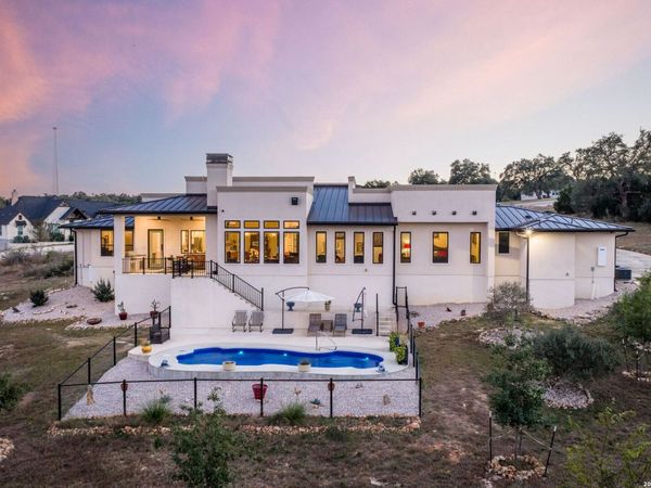 368 Butternut, New Braunfels, TX 78132