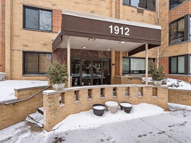1912 Dupont Avenue S, Unit 103, Minneapolis, MN 55403