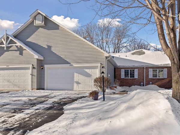 2684 Lake Court Drive, Unit 68, Mounds View, MN 55112