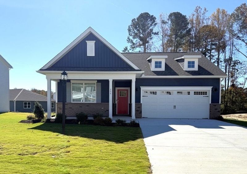 204 Gallop Way, Yorktown, VA 23690 Main Photo