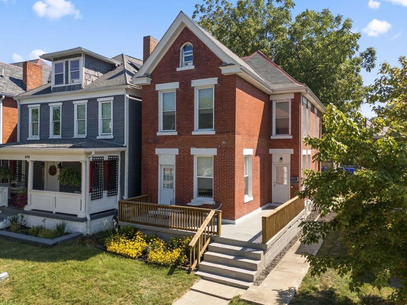 700 S Champion Avenue, Columbus, OH 43205 Photo 2