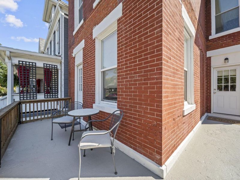 700 S Champion Avenue, Columbus, OH 43205 Photo 3