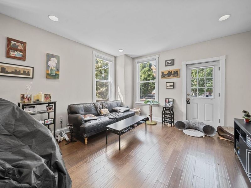 700 S Champion Avenue, Columbus, OH 43205 Photo 9