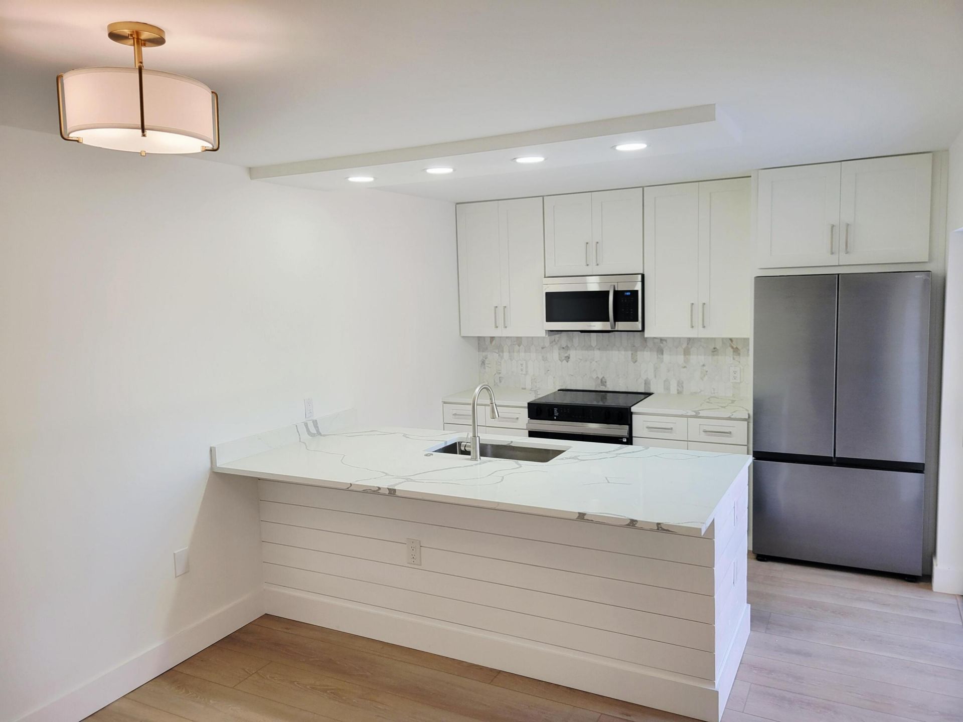 201 2nd Way, West Palm Beach, FL 33407 Photo