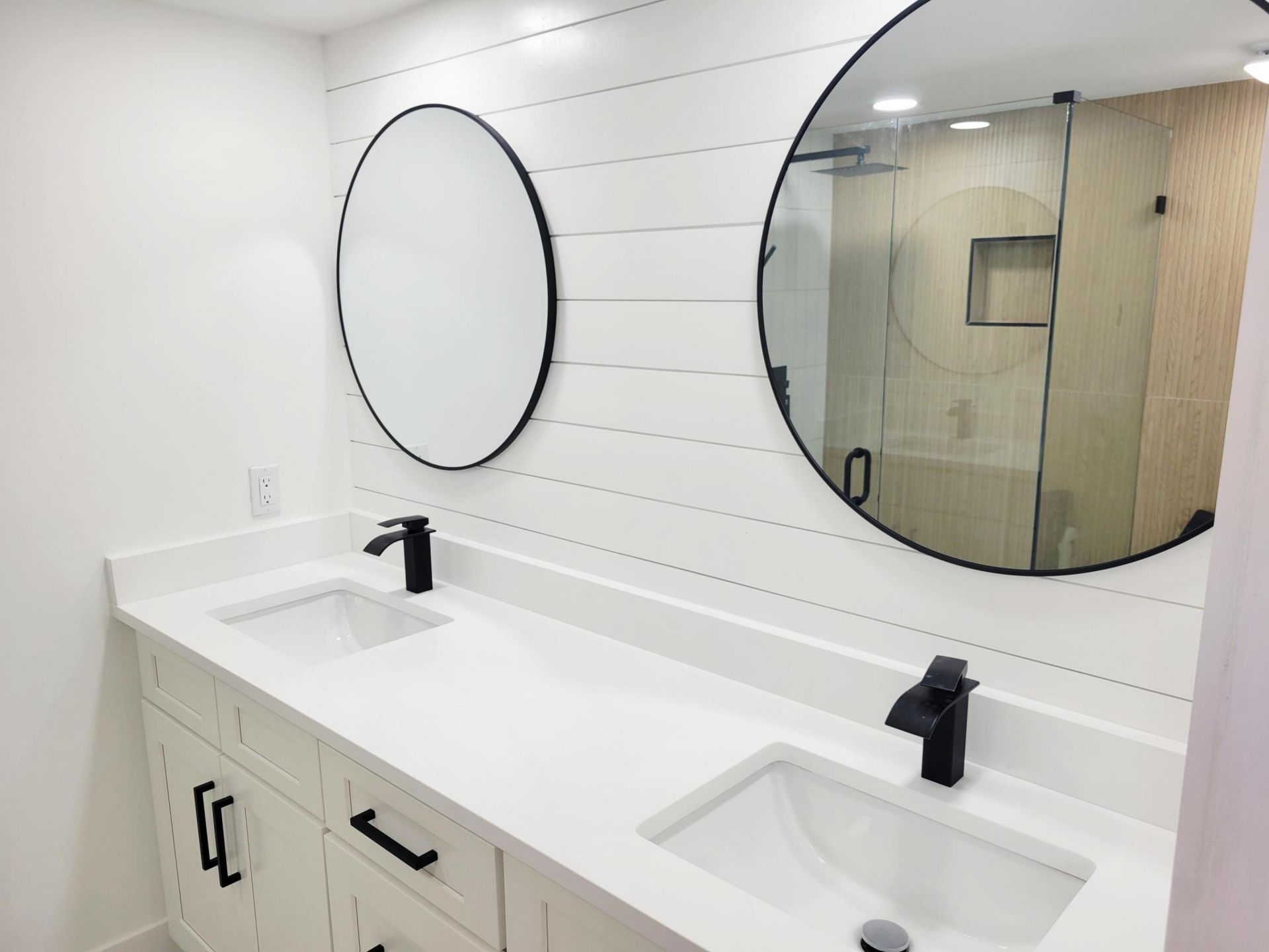 201 2nd Way, West Palm Beach, FL 33407 Photo