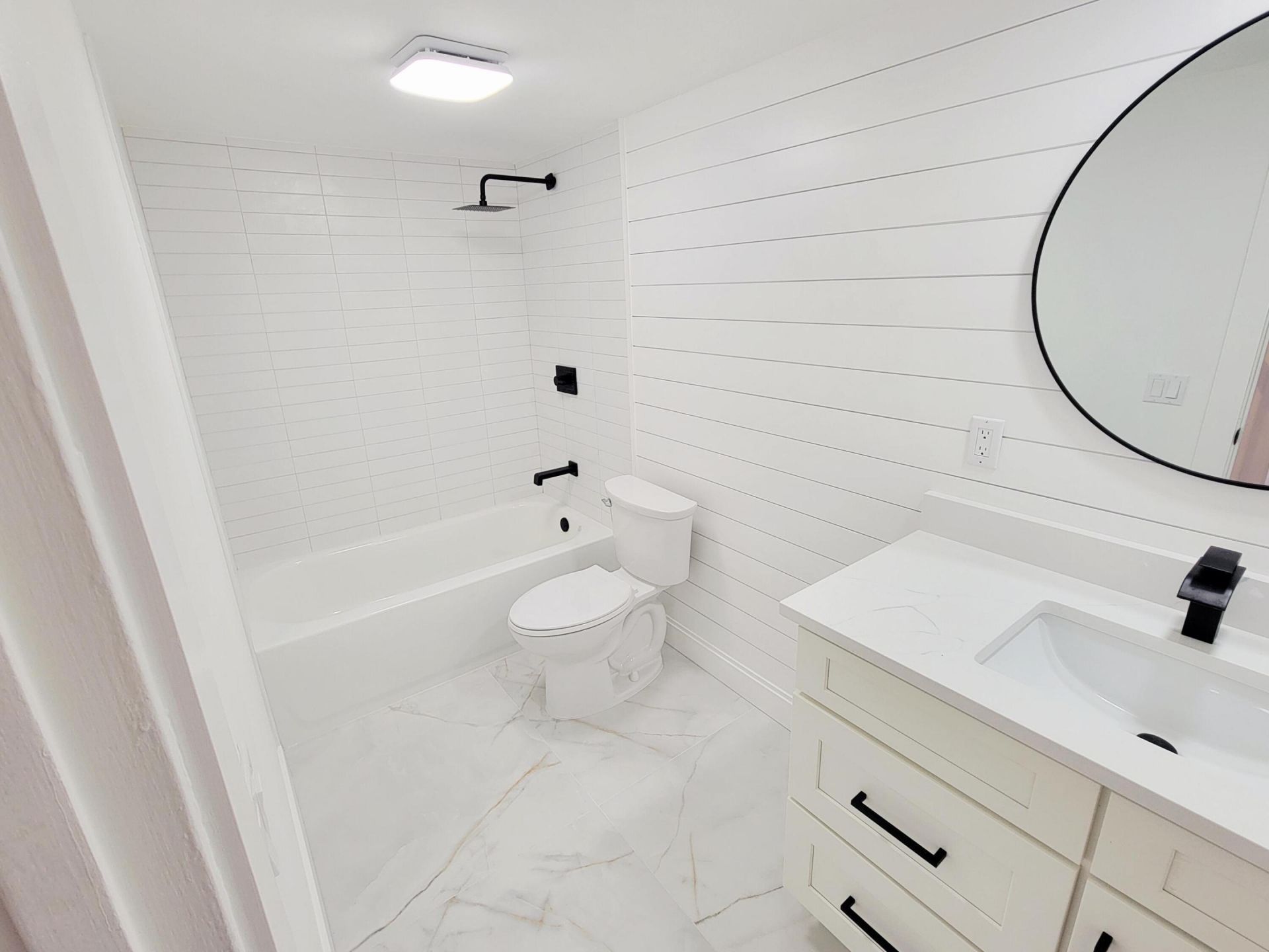 201 2nd Way, West Palm Beach, FL 33407 Photo