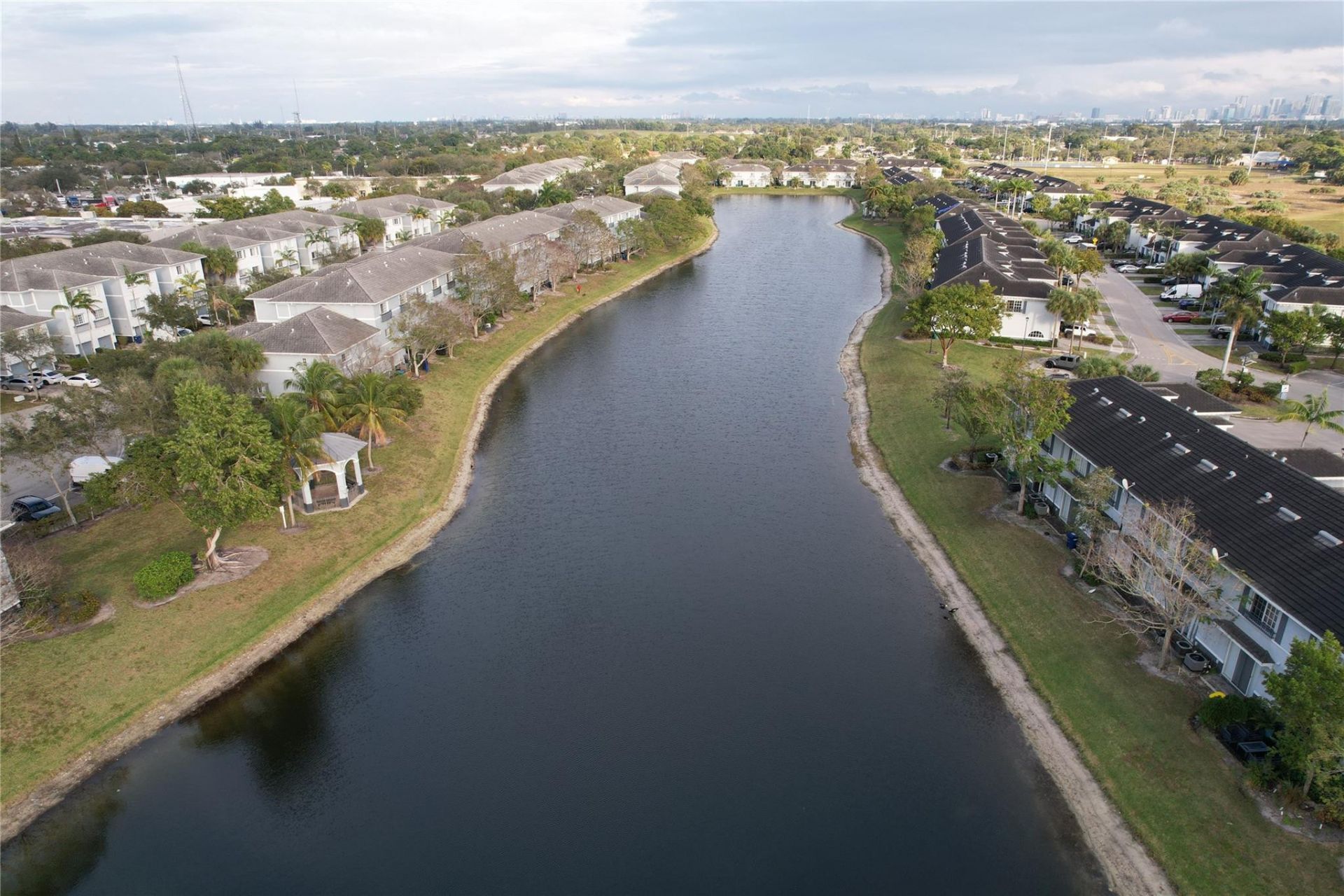 1421 NW 34th Way, Unit 1421, Lauderhill, FL 33311 Photo