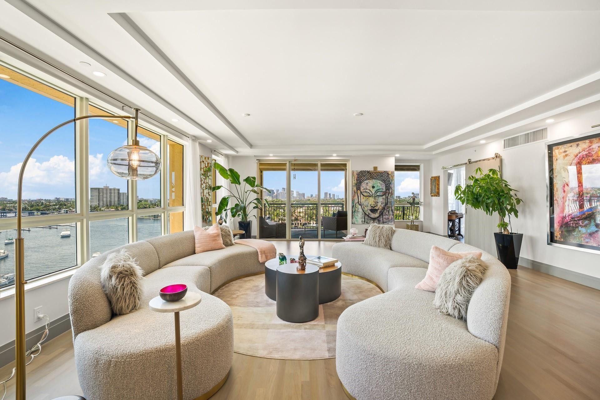 209 N Birch Road, Unit 1002, Fort Lauderdale, FL 33304 Photo