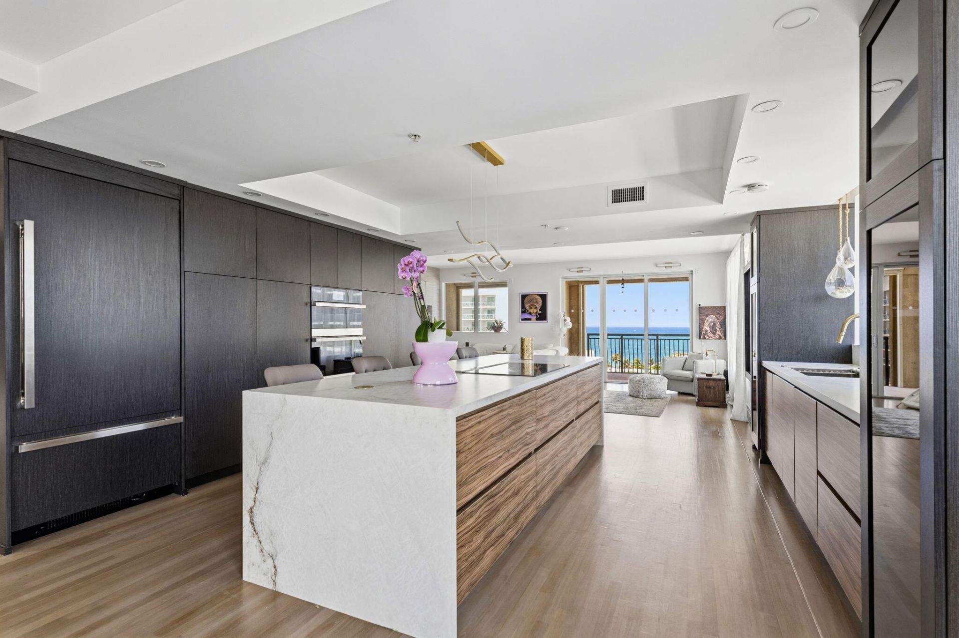 209 N Birch Road, Unit 1002, Fort Lauderdale, FL 33304 Photo