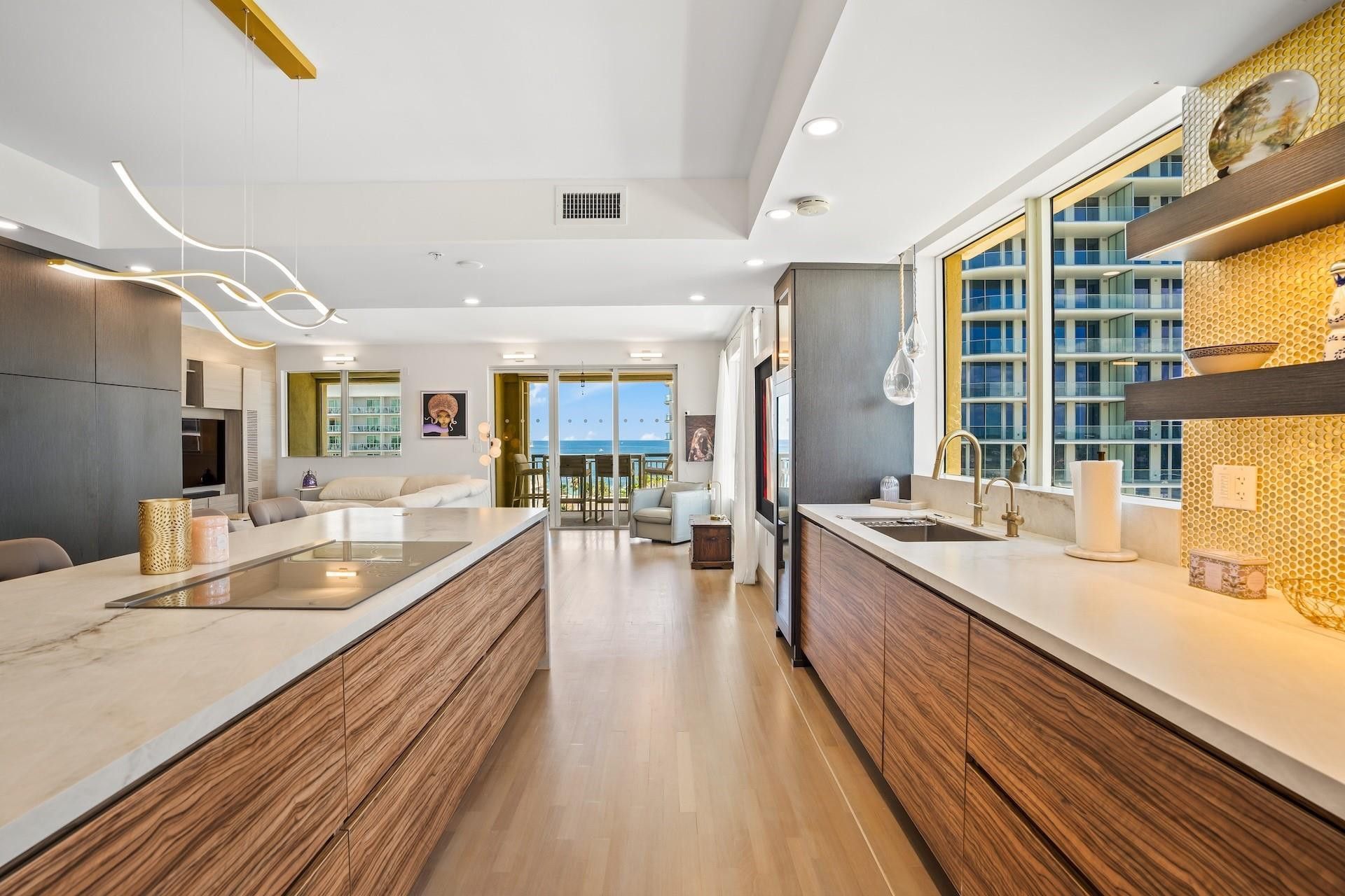 209 N Birch Road, Unit 1002, Fort Lauderdale, FL 33304 Photo