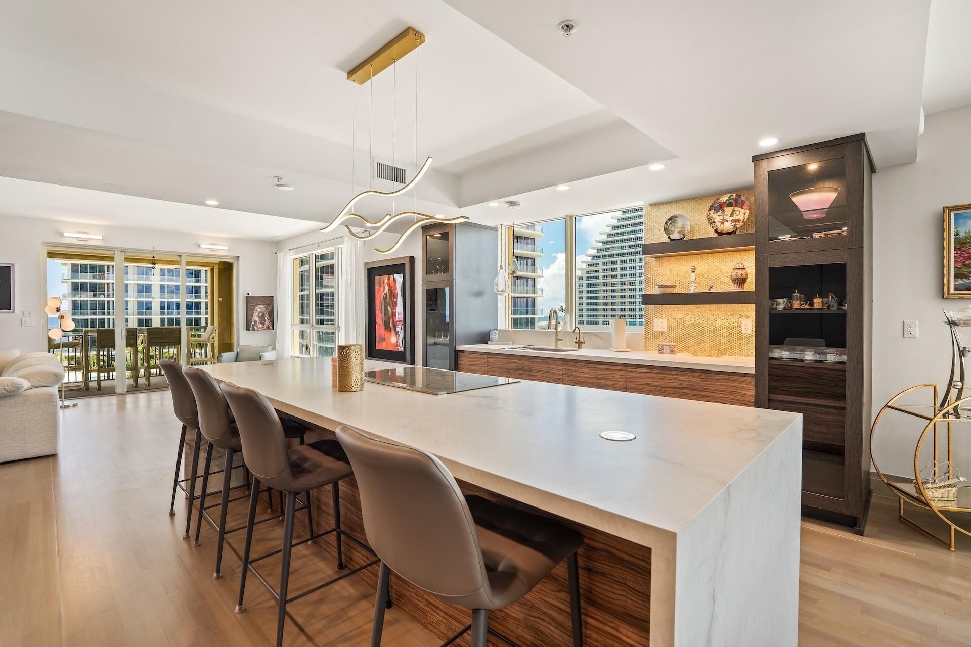 209 N Birch Road, Unit 1002, Fort Lauderdale, FL 33304 Photo