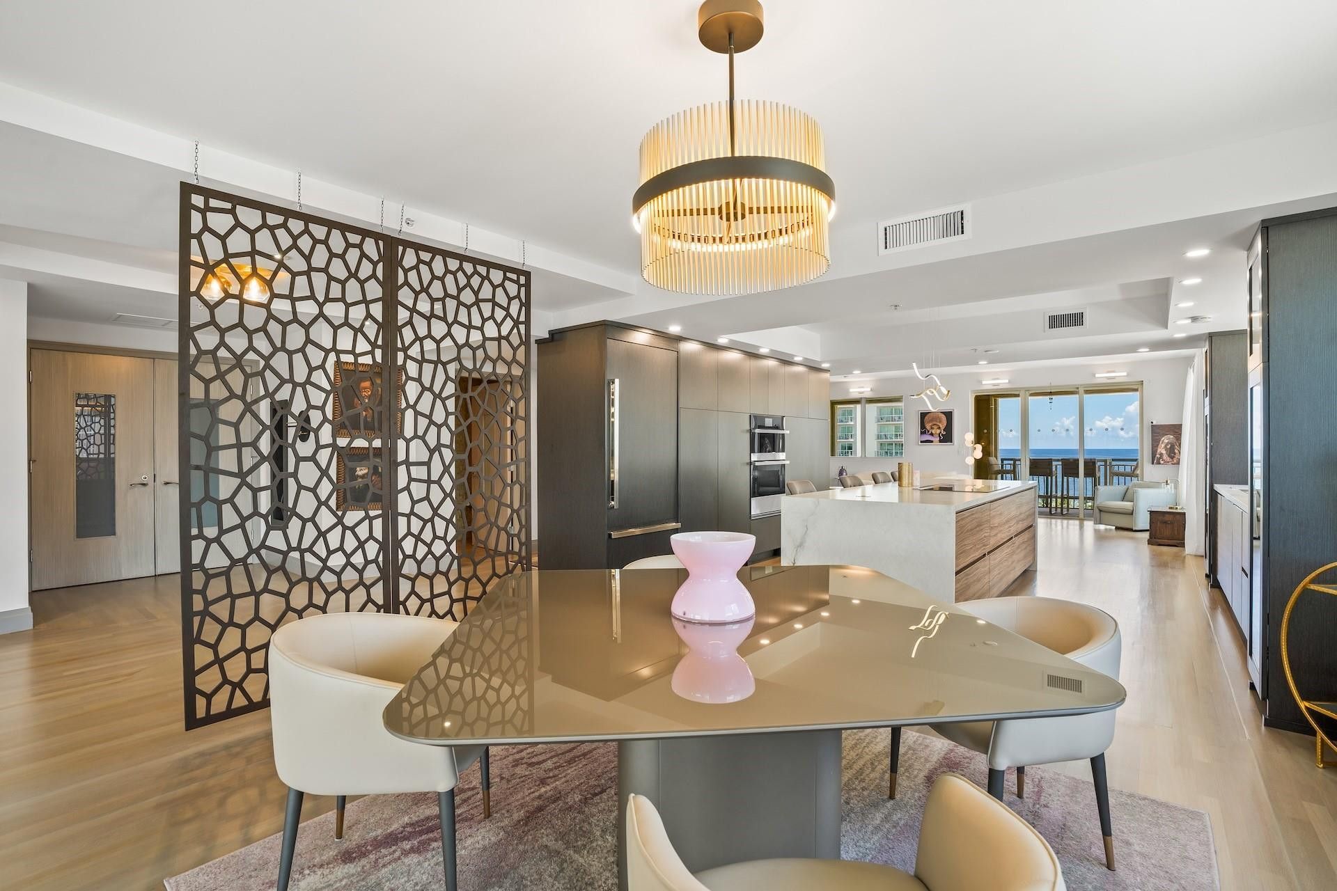 209 N Birch Road, Unit 1002, Fort Lauderdale, FL 33304 Photo