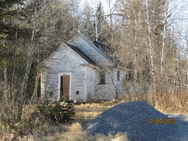 493 Paddy Hill Road , Medford, ME 04463