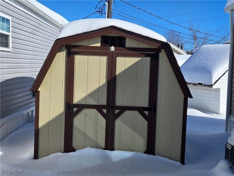 12860 Mayfield Road, Chardon, OH 44024 Photo 4