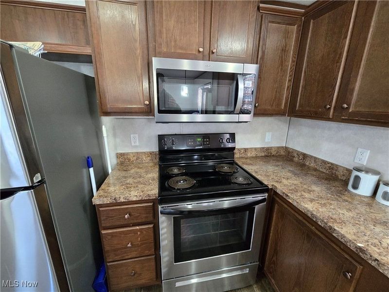 12860 Mayfield Road, Chardon, OH 44024 Photo 9