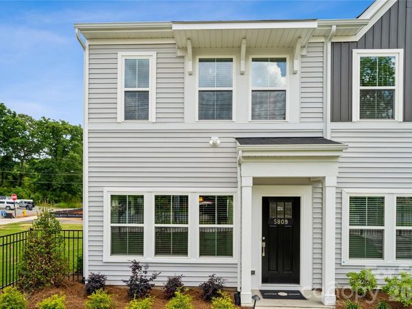 5853 Tuckaseegee Road, Unit 05, Charlotte, NC 28208