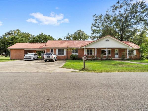 140 Myrtle, Taylorsville, MS 39168