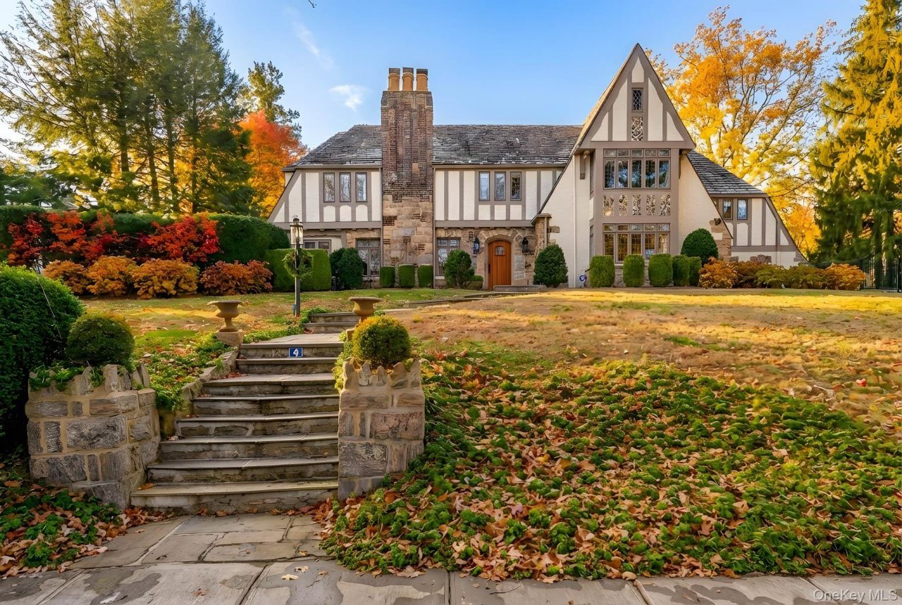 4 Laurel Avenue, Mount Vernon, NY 10552 Main Photo