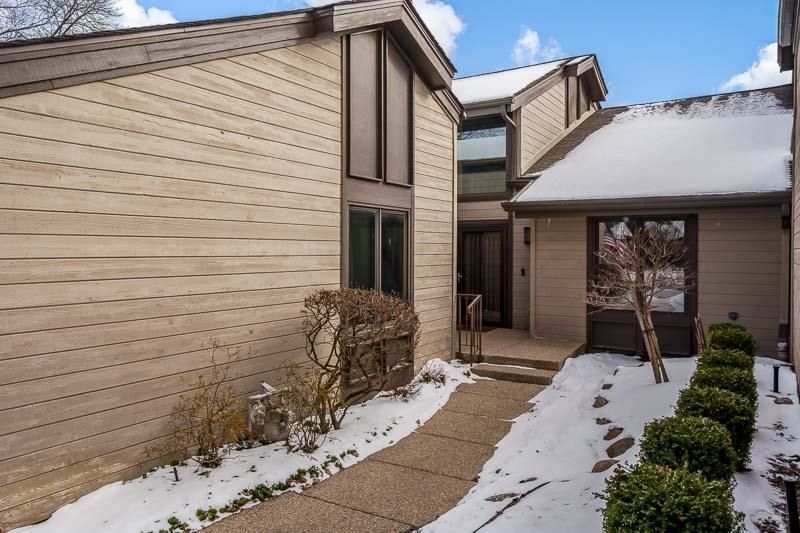 5357 Winding Creek Drive, Rockford, IL 61114 Main Photo