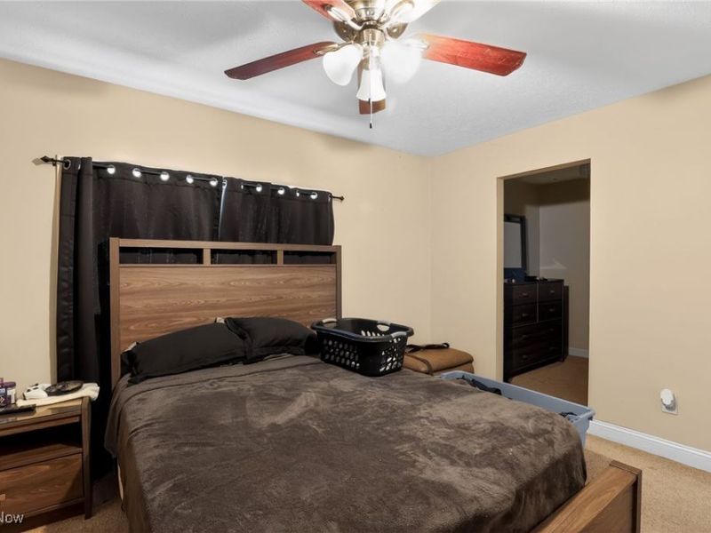 963 Morningstar Drive, Akron, OH 44307 Photo 7