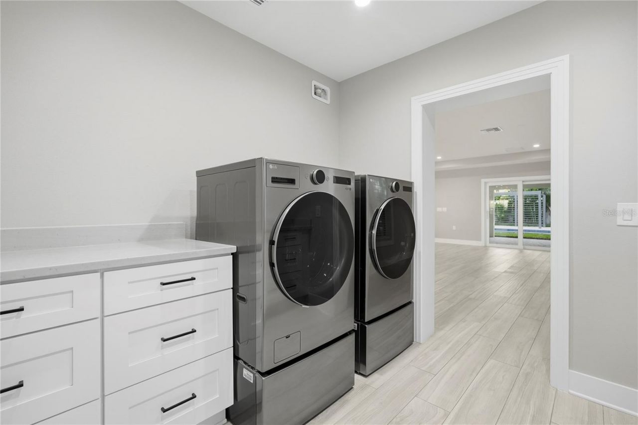 845 Snell Isle Boulevard Ne, Saint Petersburg, FL 33704 Photo