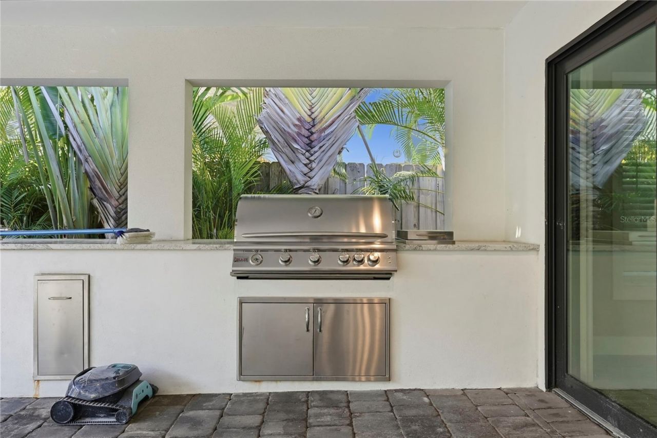 845 Snell Isle Boulevard Ne, Saint Petersburg, FL 33704 Photo