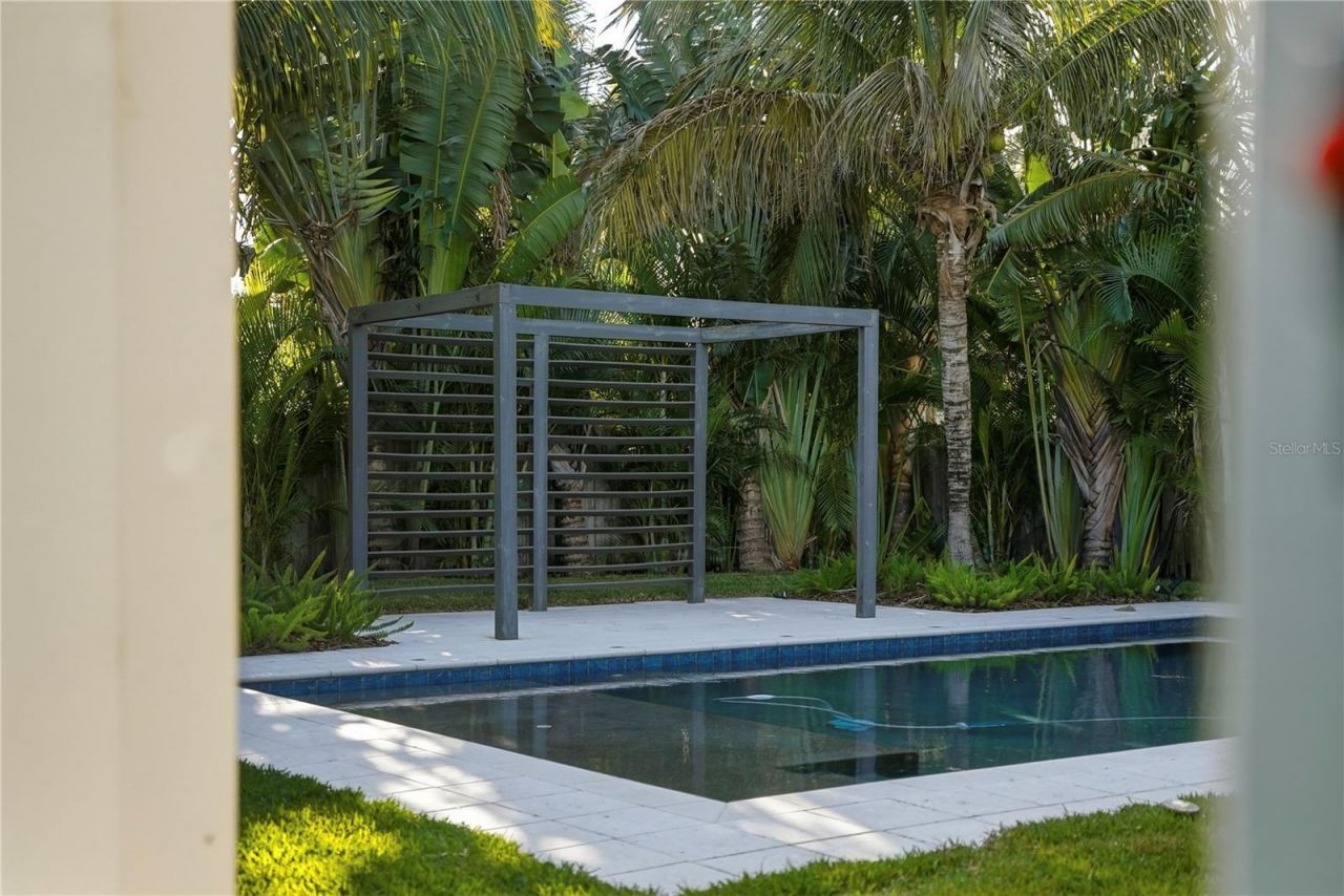 845 Snell Isle Boulevard Ne, Saint Petersburg, FL 33704 Photo