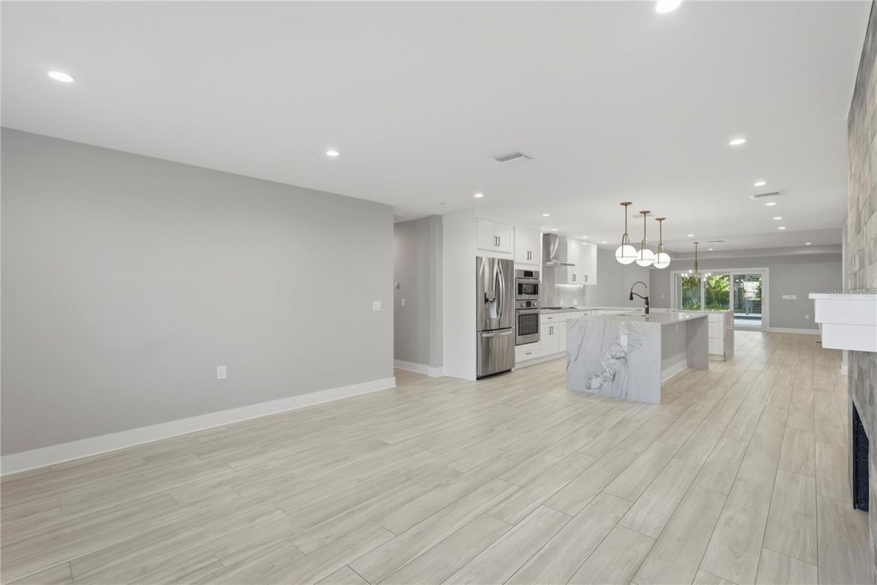 845 Snell Isle Boulevard Ne, Saint Petersburg, FL 33704 Photo