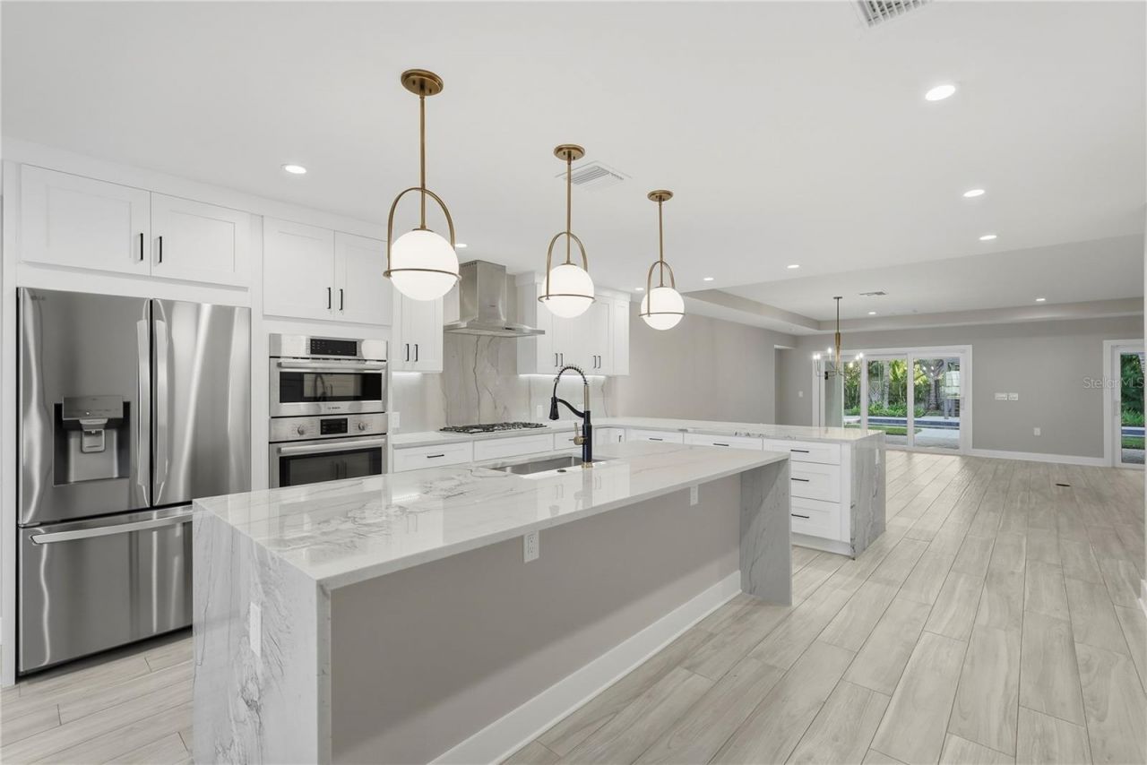 845 Snell Isle Boulevard Ne, Saint Petersburg, FL 33704 Photo