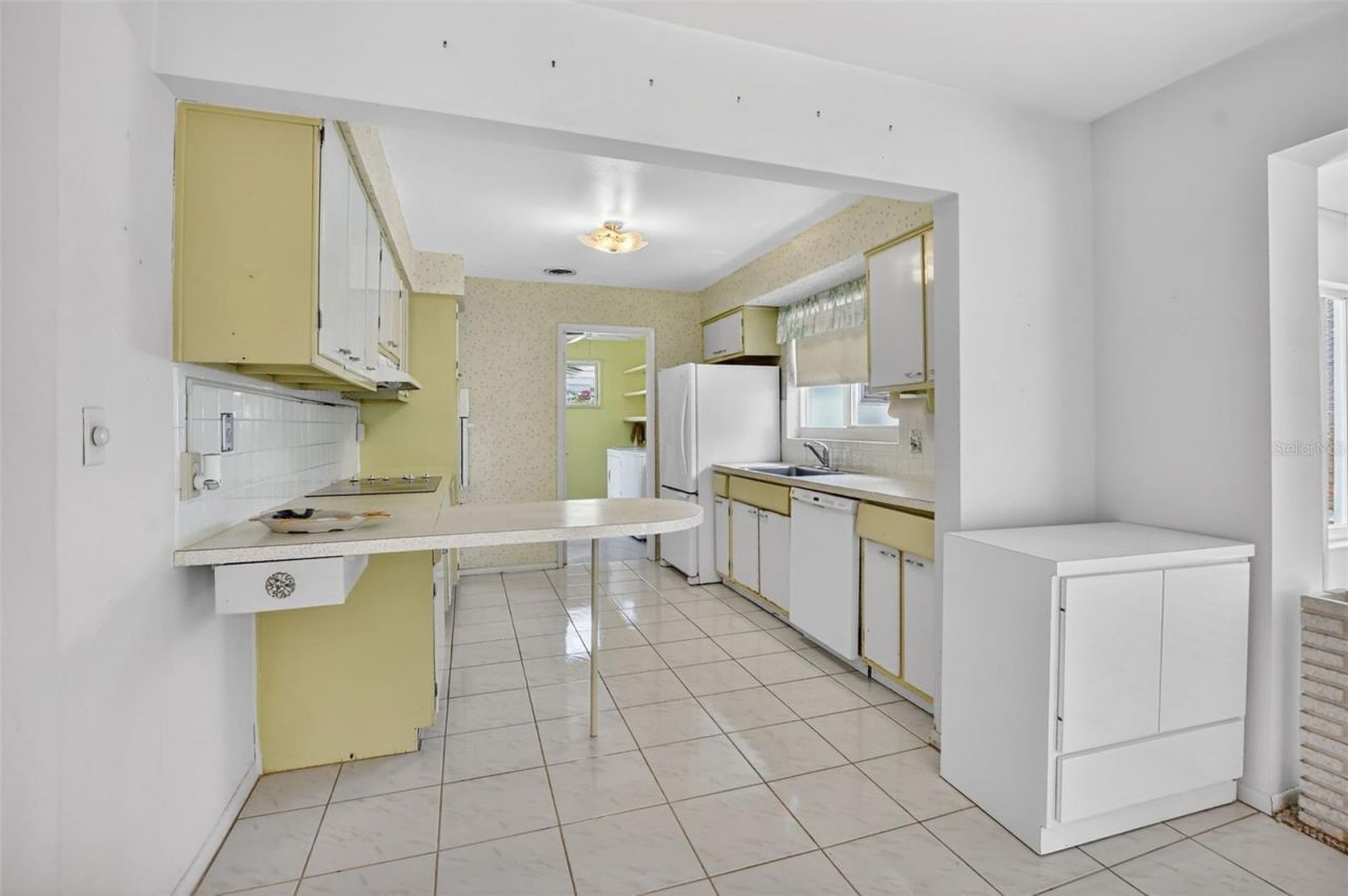 450 NW 12th Avenue, Boca Raton, FL 33486 Photo