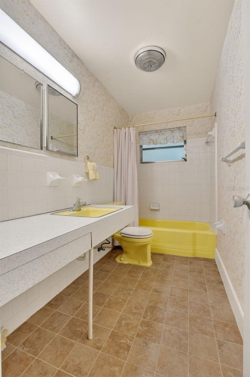 450 NW 12th Avenue, Boca Raton, FL 33486 Photo