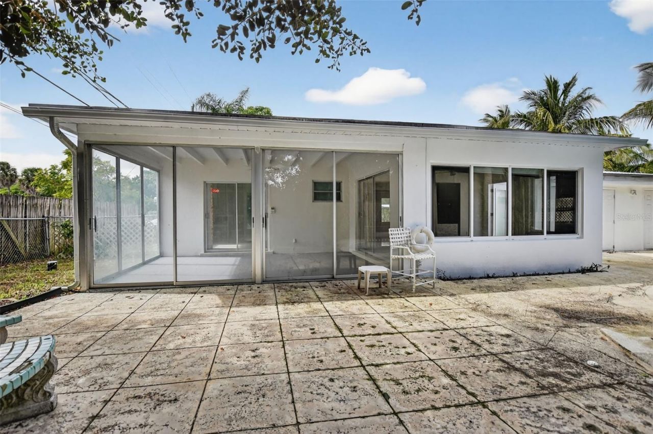 450 NW 12th Avenue, Boca Raton, FL 33486 Photo