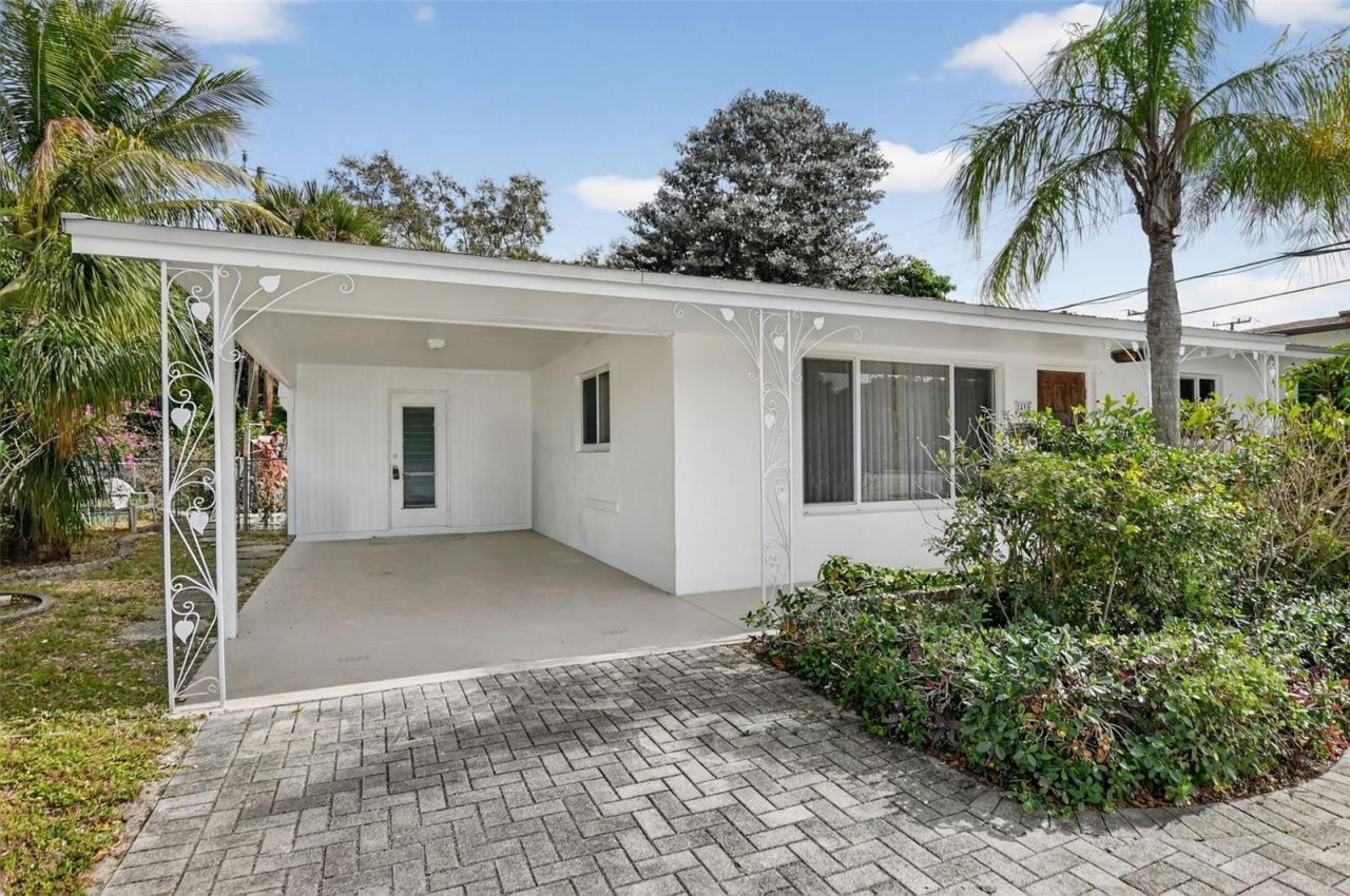 450 NW 12th Avenue, Boca Raton, FL 33486 Photo