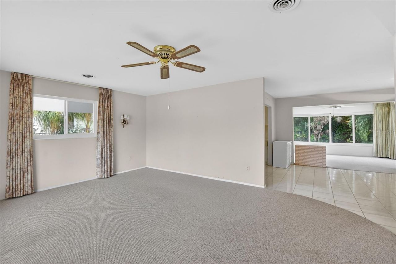 450 NW 12th Avenue, Boca Raton, FL 33486 Photo