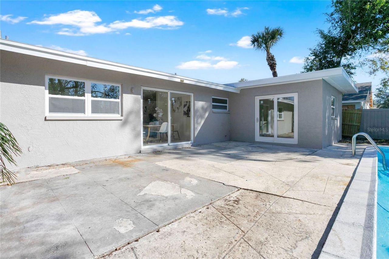 214 45th Avenue Ne, Saint Petersburg, FL 33703 Photo