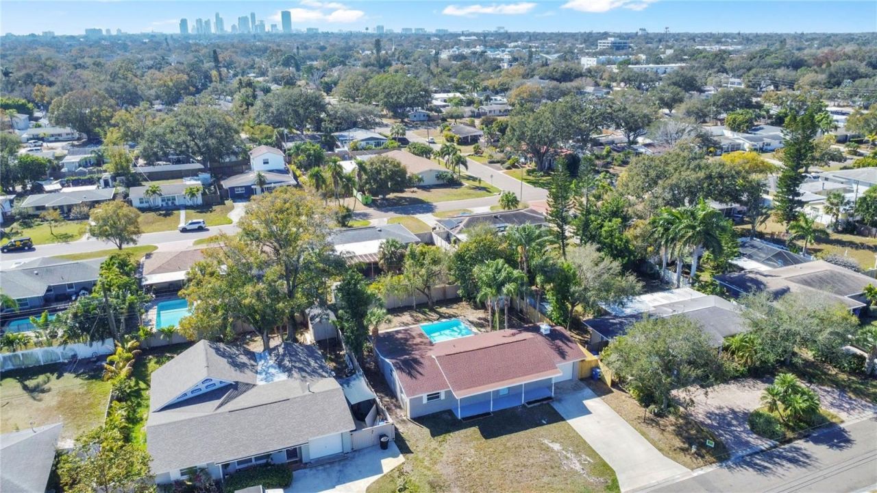 214 45th Avenue Ne, Saint Petersburg, FL 33703 Photo