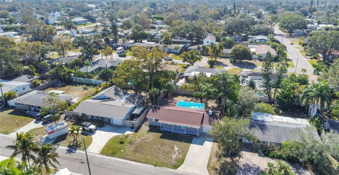 214 45th Avenue Ne, Saint Petersburg, FL 33703 Photo