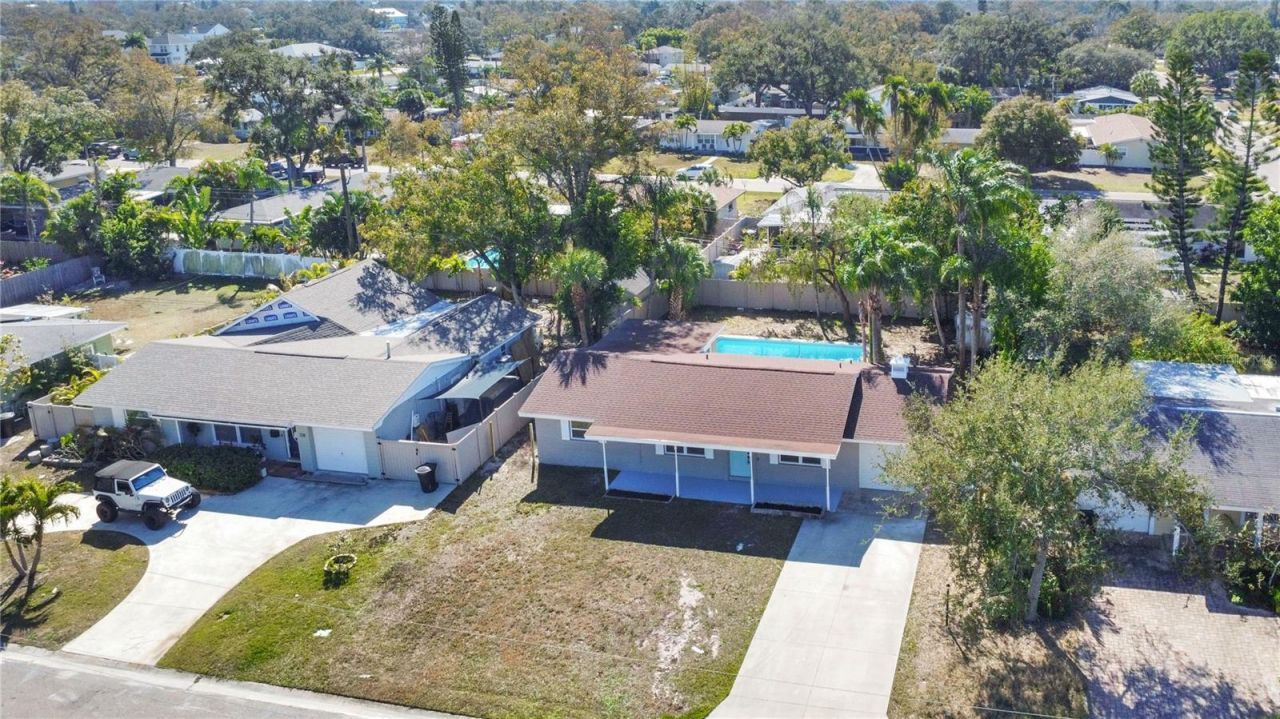 214 45th Avenue Ne, Saint Petersburg, FL 33703 Photo