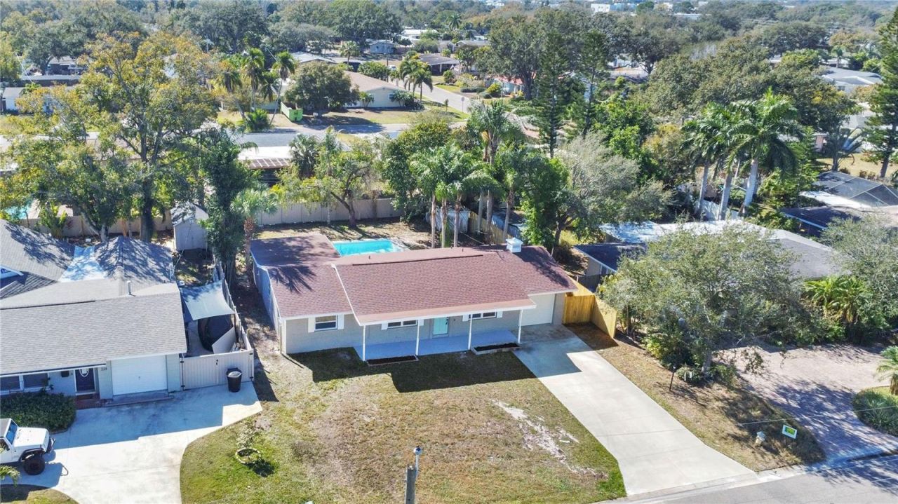 214 45th Avenue Ne, Saint Petersburg, FL 33703 Photo