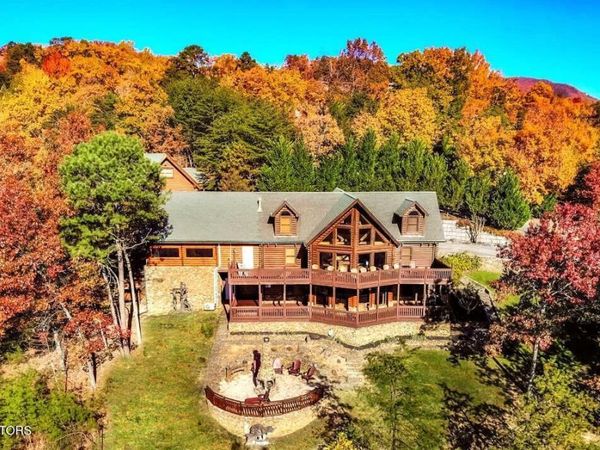 2748/2738 Cats Paw Lane, Sevierville, TN 37862