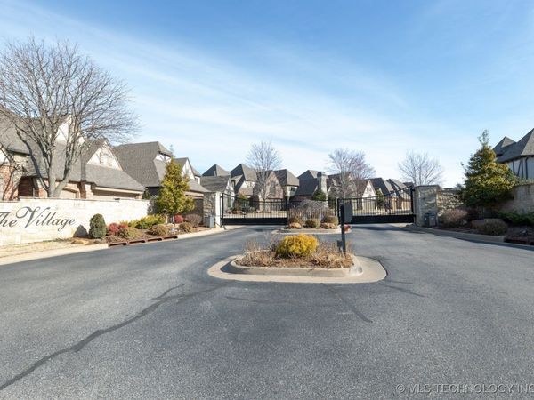 9555 E 109th Street , Tulsa, OK 74133