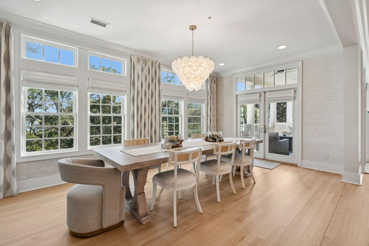 118 Fairbanks Oak Alley Photo 20