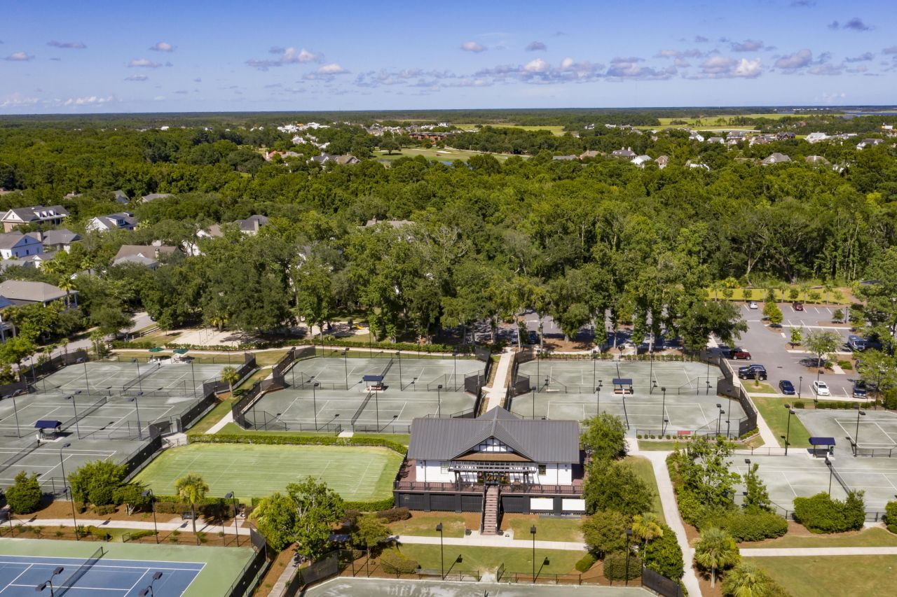 118 Fairbanks Oak Alley Photo 64