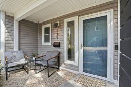 629 Bay Tree Court photo 4