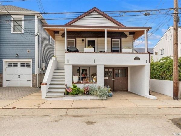 47 Brookline Avenue, Unit Main, East Atlantic Beach, NY 11561