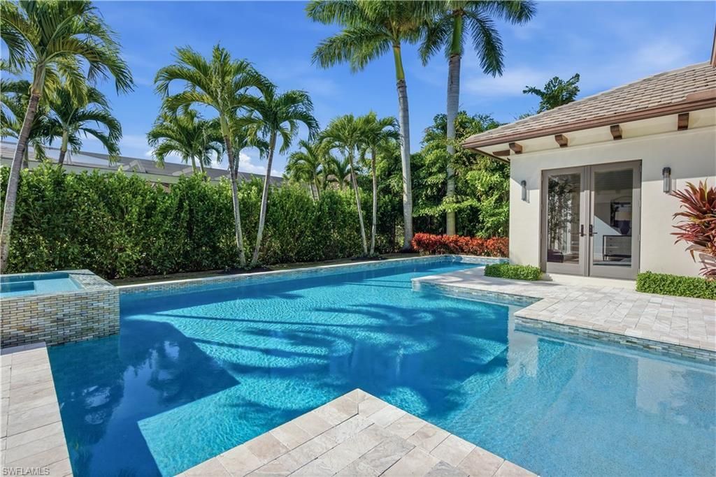 600 Anchor Rode Dr, Naples, FL 34103 Photo